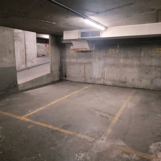  Annonces COLOMBES : Garage / Parking | PARIS (75016) | 17 m2 | 60 000 € 