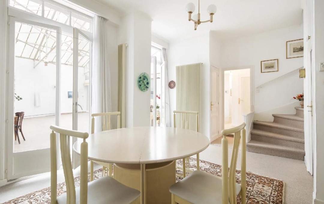 Annonces COLOMBES : Maison / Villa | PARIS (75014) | 245 m2 | 2 850 000 € 