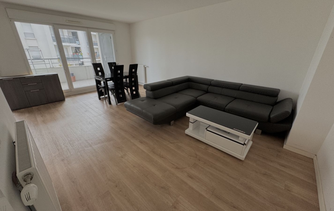 Annonces COLOMBES : Appartement | ROMAINVILLE (93230) | 64 m2 | 1 350 € 