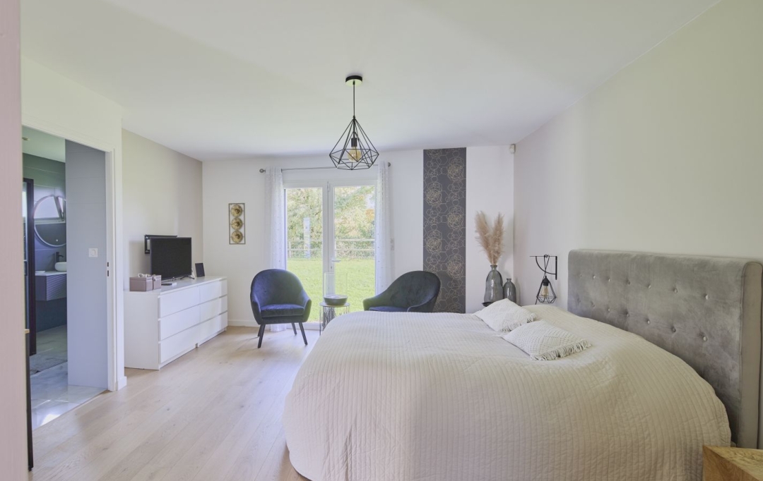 Annonces COLOMBES : Domaines / Propriétés | NANTES (44000) | 460 m2 | 1 245 000 € 