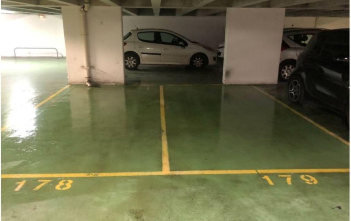  Annonces COLOMBES Garage / Parking | PARIS (75011) | 12 m2 | 28 000 € 